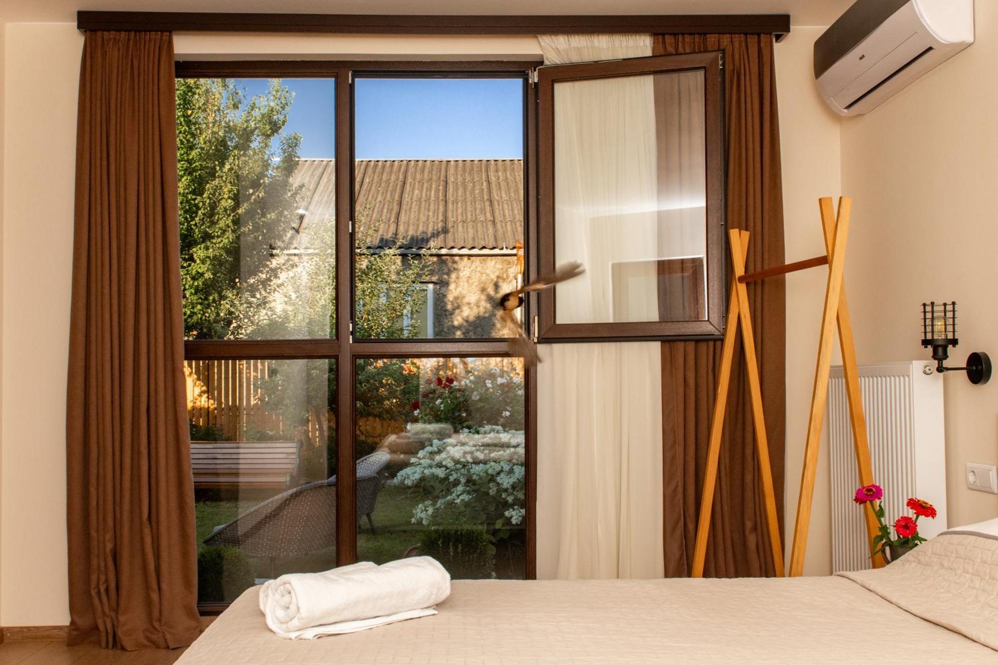 Alvani Inn K'vemo Alvani エクステリア 写真