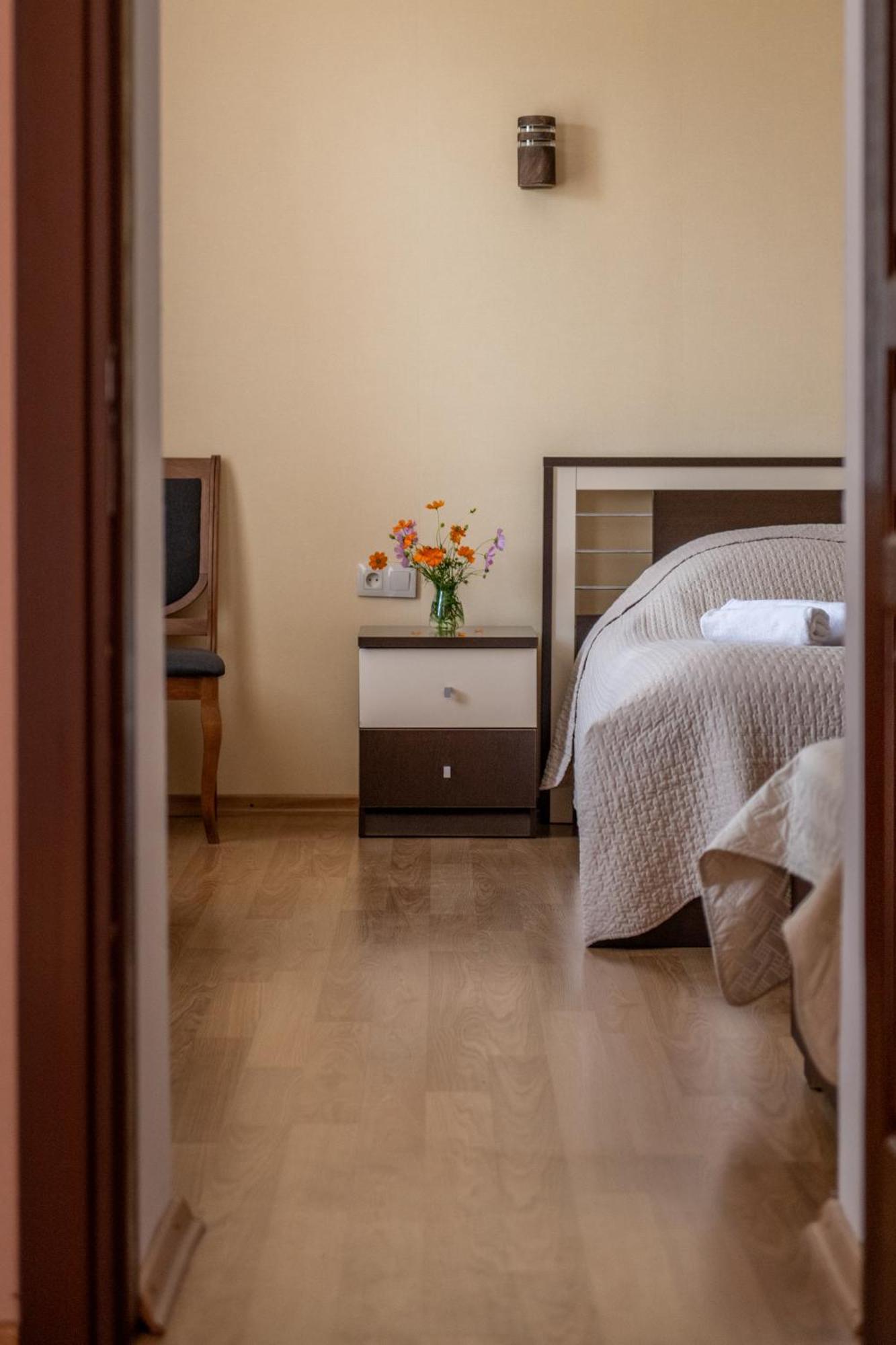 Alvani Inn K'vemo Alvani エクステリア 写真